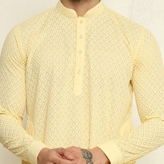 NAQSH Light Yellow Chikankari Kurta for Men which has chikankari embroidery. Perfect mens light yellow wedding kurta for male by Crease India.