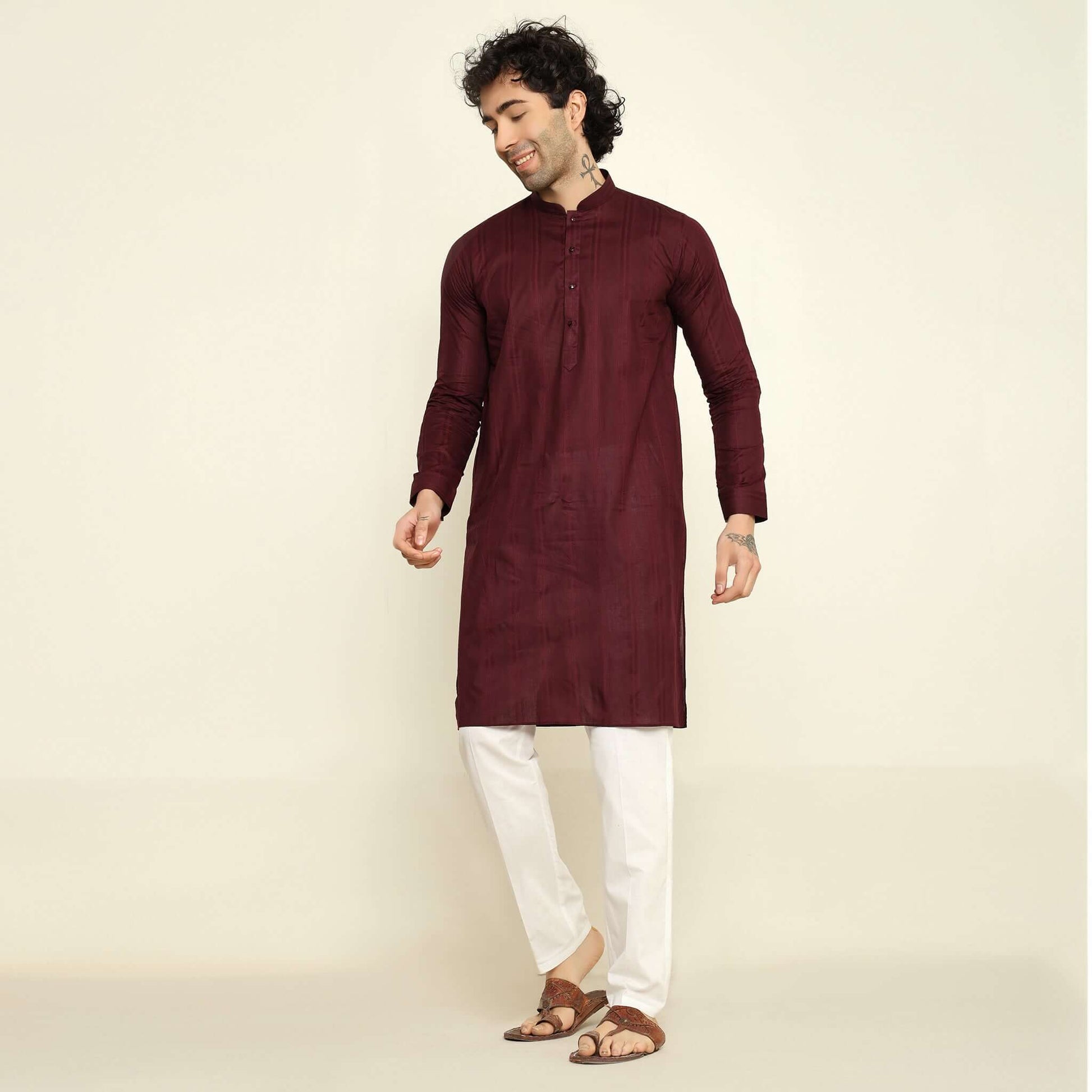 NAQSH Wine Jacquard Cotton Kurta Set for Men which has jacquard design. Perfect mens wine wedding kurta for male by Crease India.