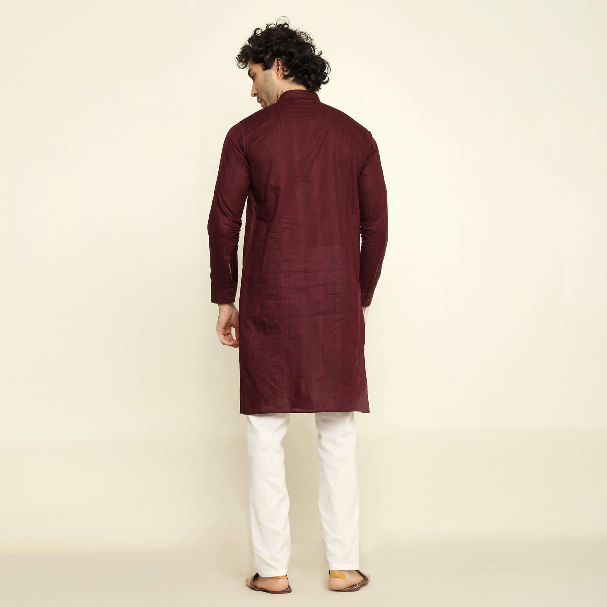 NAQSH Wine Jacquard Cotton Kurta Set for Men which has jacquard design. Perfect mens wine wedding kurta for male by Crease India.