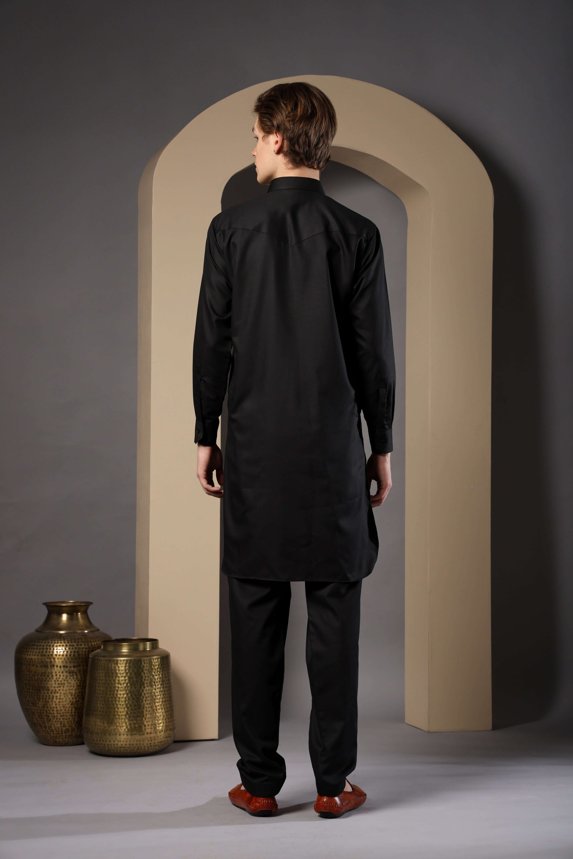 Black Pathani Kurta for Men by Crease India – perfect men's pathani kurta for eid, friday prayers, wedding functions & even dailywear. Buy stylish men's black pathani kurta online.