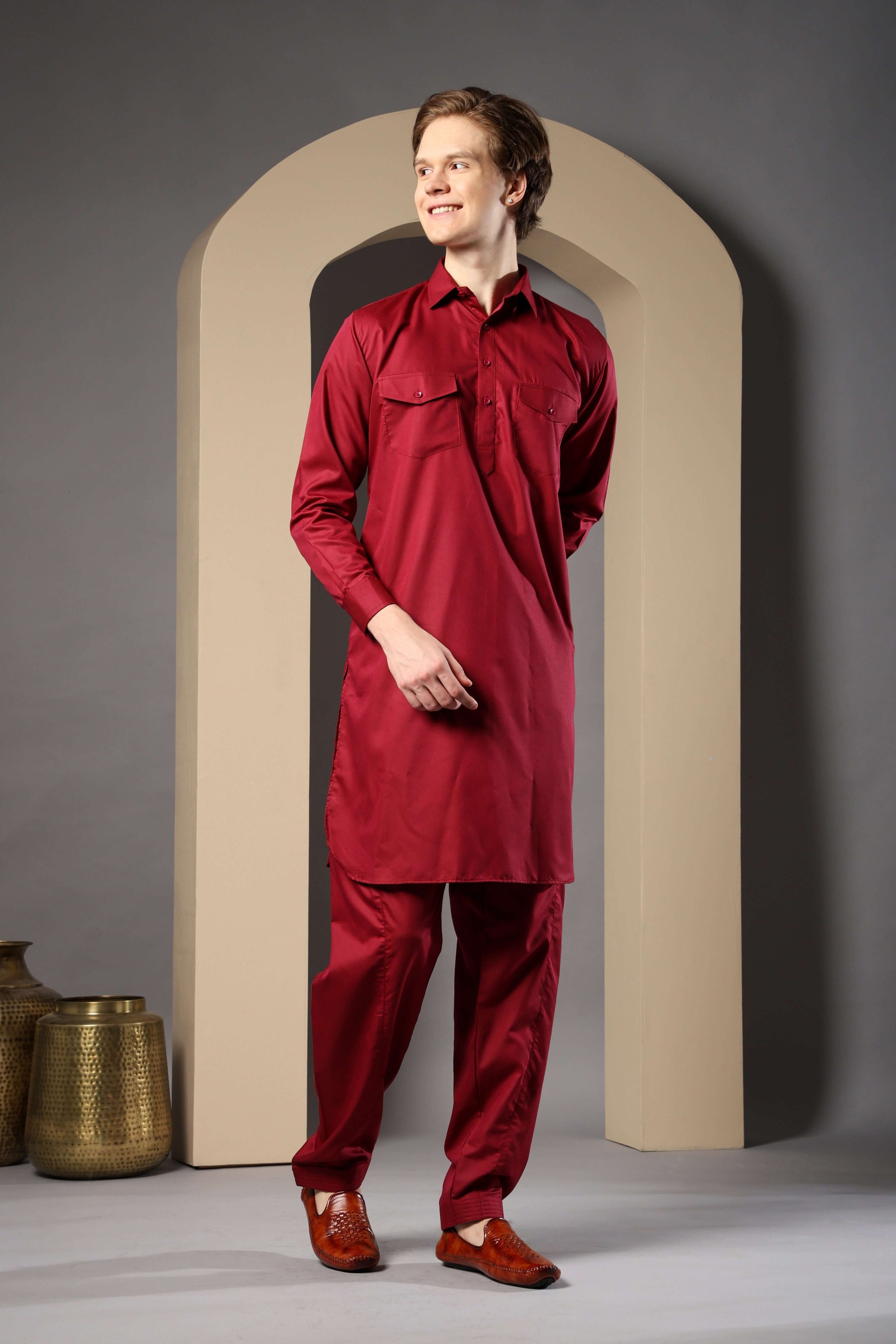 Maroon Pathani Kurta for Men by Crease India – perfect men's pathani kurta for eid, friday prayers, dinner parties & even dailywear. Buy stylish men's maroon pathani kurta online.