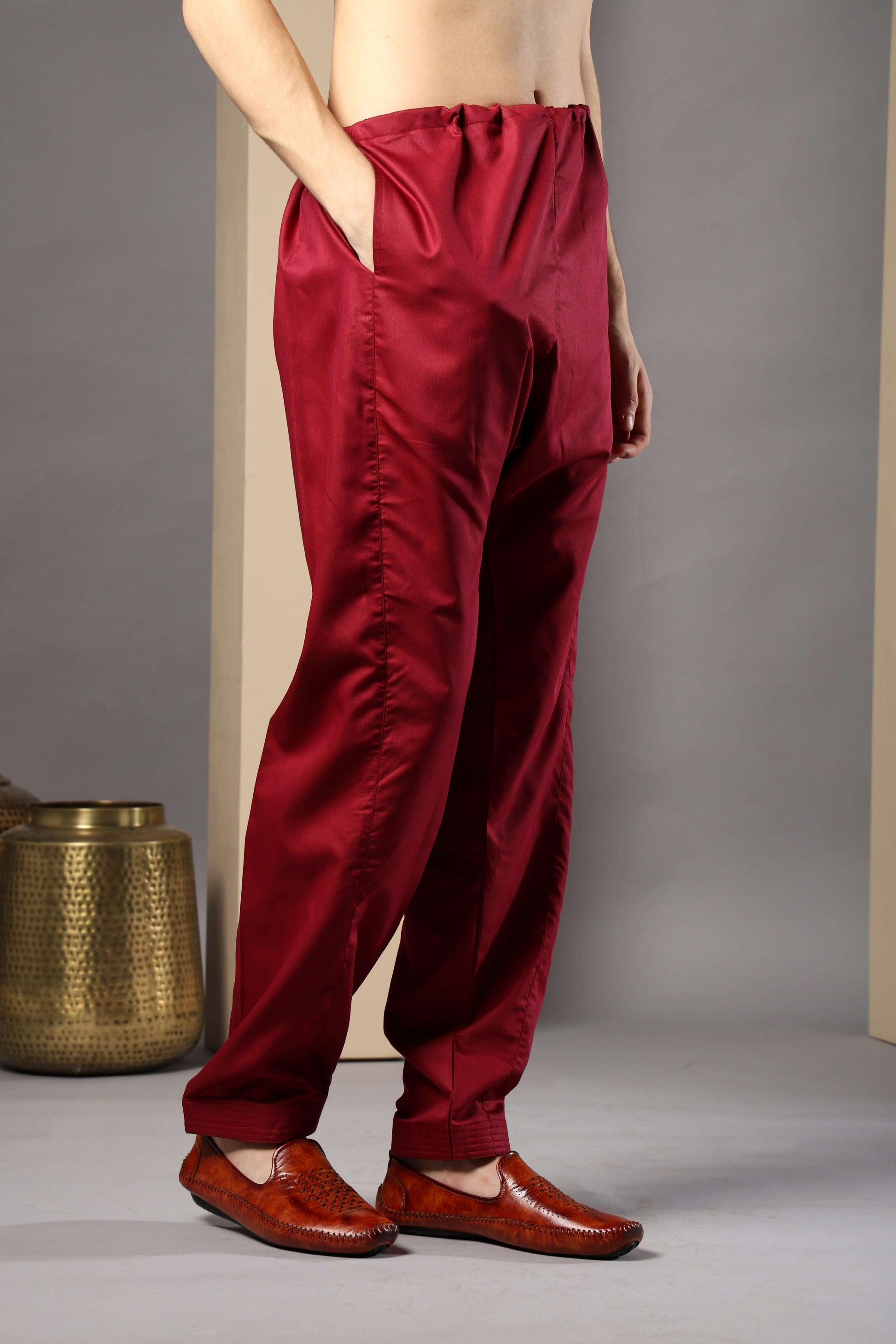 Maroon Pathani Kurta for Men by Crease India – perfect men's pathani kurta for eid, friday prayers, dinner parties & even dailywear. Buy stylish men's maroon pathani kurta online.