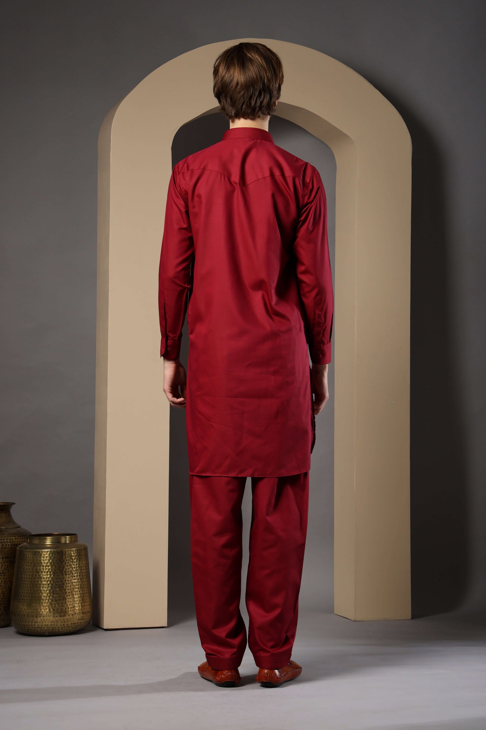 Maroon Pathani Kurta for Men by Crease India – perfect men's pathani kurta for eid, friday prayers, dinner parties & even dailywear. Buy stylish men's maroon pathani kurta online.