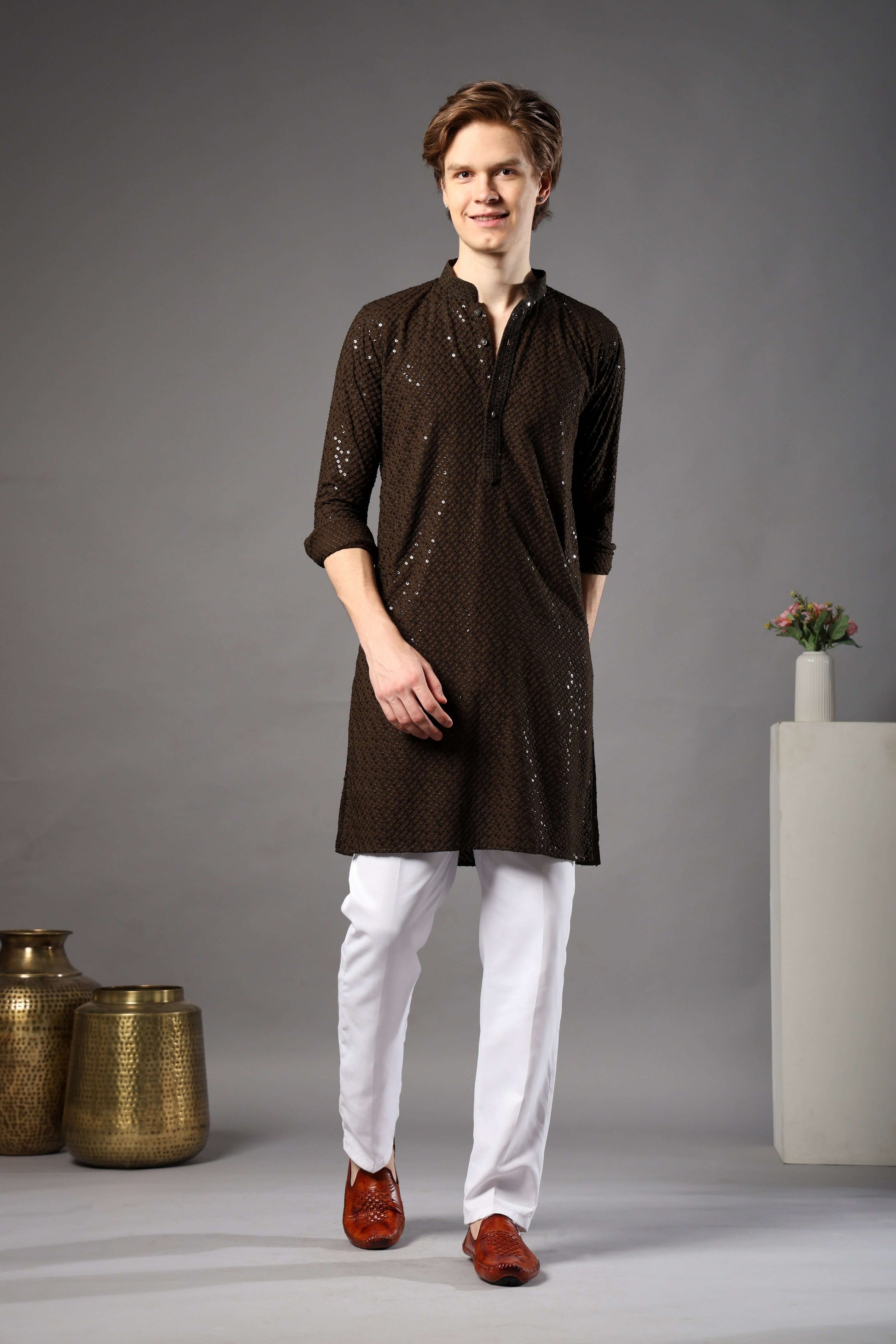 Mehendi Chikankari Sequin Kurta for Men by Crease India – best mens kurta for mehendi, sangeet, night weddings and festive events. Buy sequin embellished mens mehendi kurta online.
