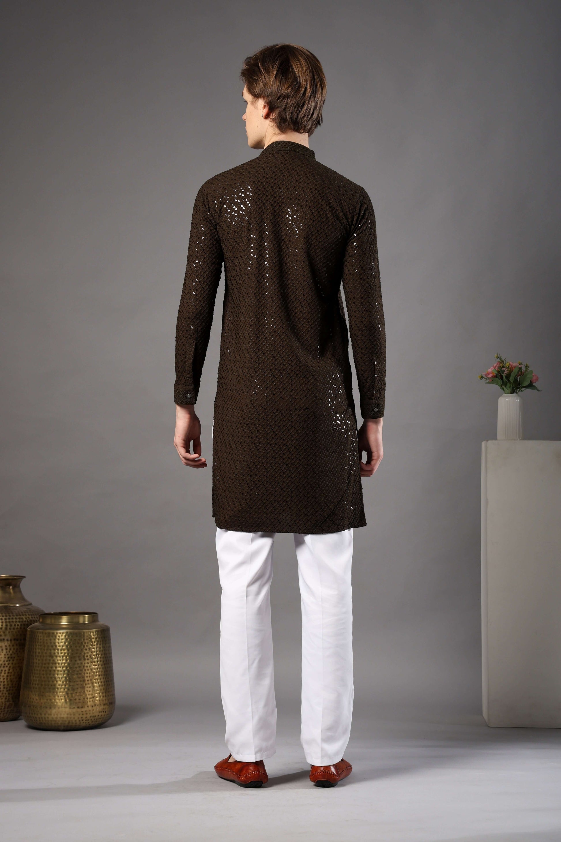 Mehendi Chikankari Sequin Kurta for Men by Crease India – best mens kurta for mehendi, sangeet, night weddings and festive events. Buy sequin embellished mens mehendi kurta online.