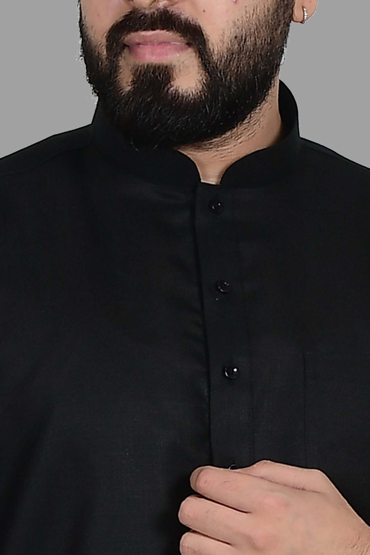 Solid Black Plain kurta for Men which is made up of premium cotton is perfect for daily wear and wedding functions. Shop this solid black plain wedding cotton kurta for male from Crease India website.