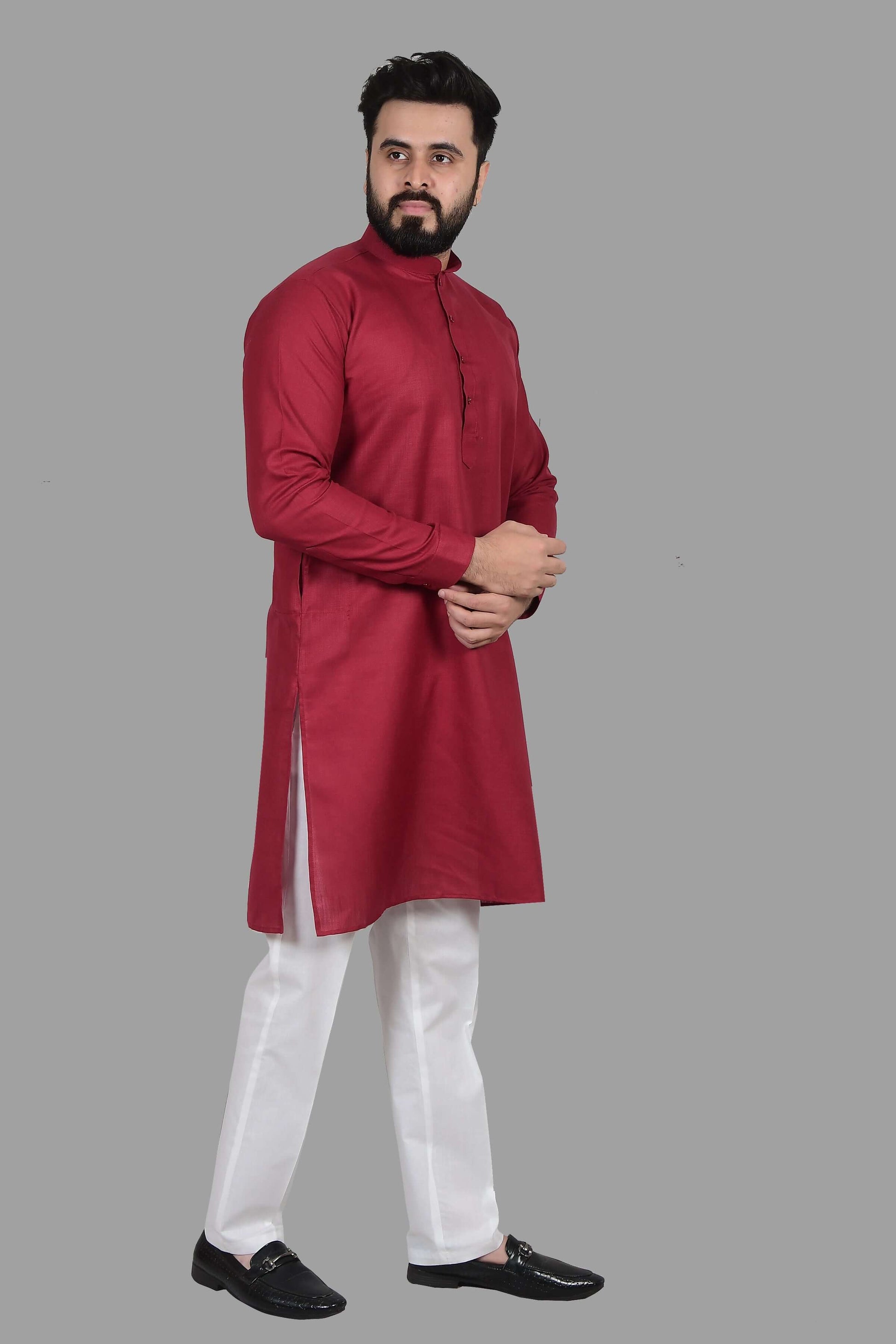 Solid Red Plain kurta for Men which is made up of premium cotton is perfect for daily wear and wedding functions. Shop this solid red plain wedding cotton kurta for male from Crease India website.