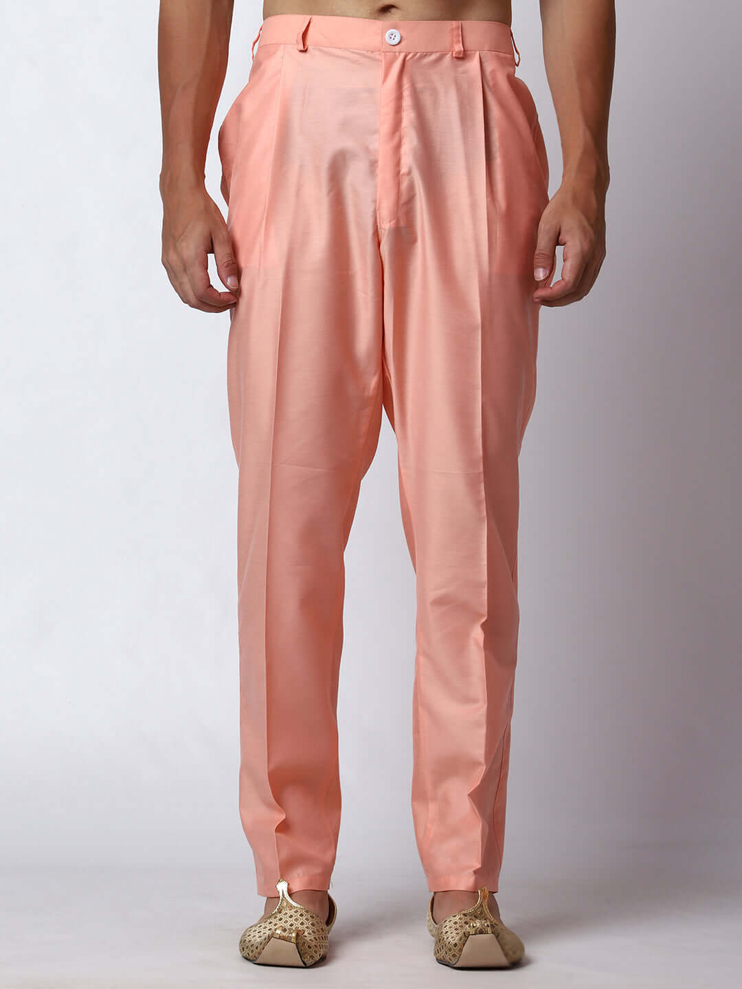 Peach kurta with grey nehru jacket for men which is made up of satin jacquard and has floral embroidery on it. Shop this peach designer wedding kurta jacket set for male from Crease India website.