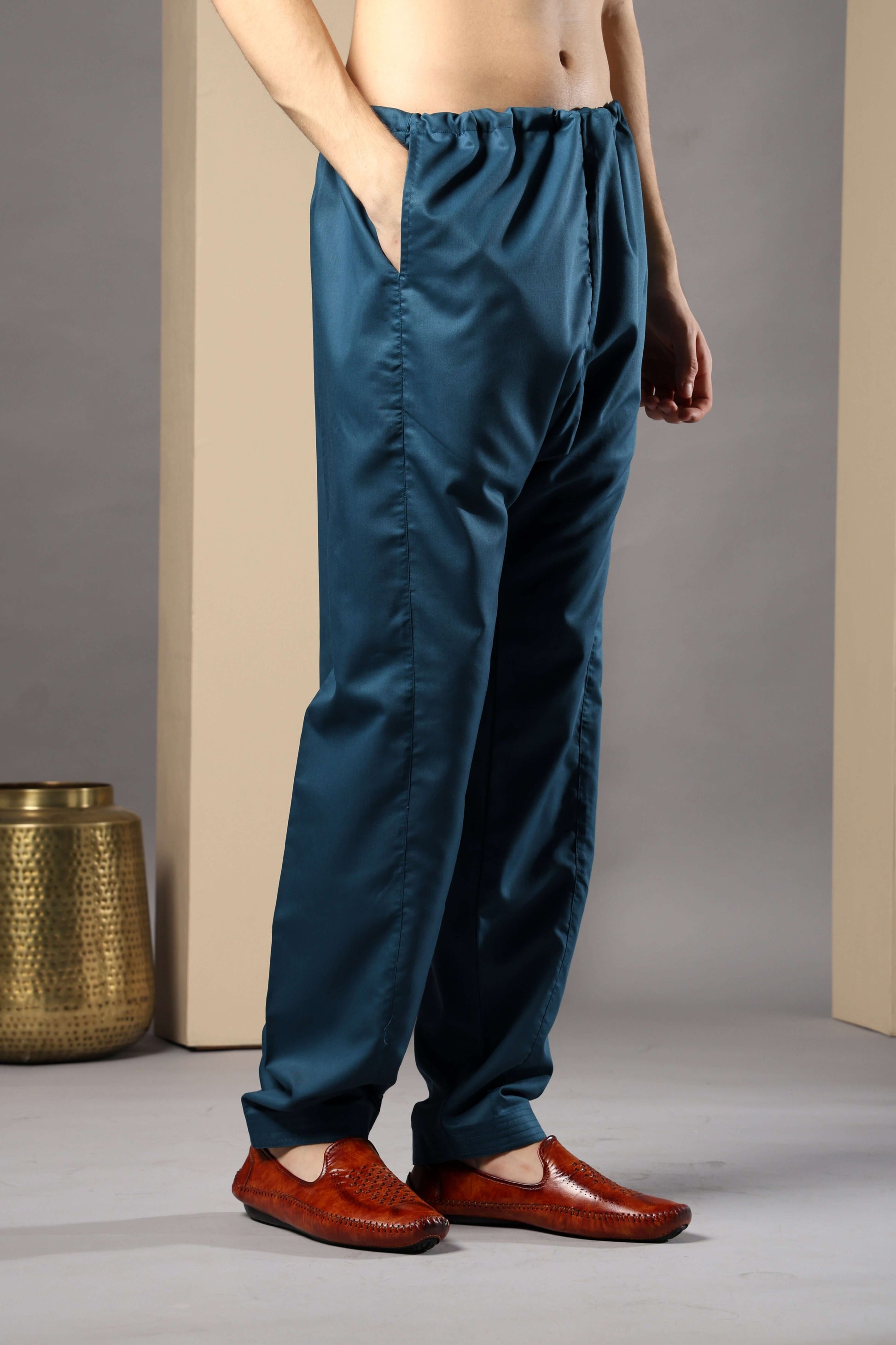 Blue Pathani Kurta for Men by Crease India – perfect men's pathani kurta for eid, friday prayers, dinner parties & even dailywear. Buy stylish men's blue pathani kurta online.