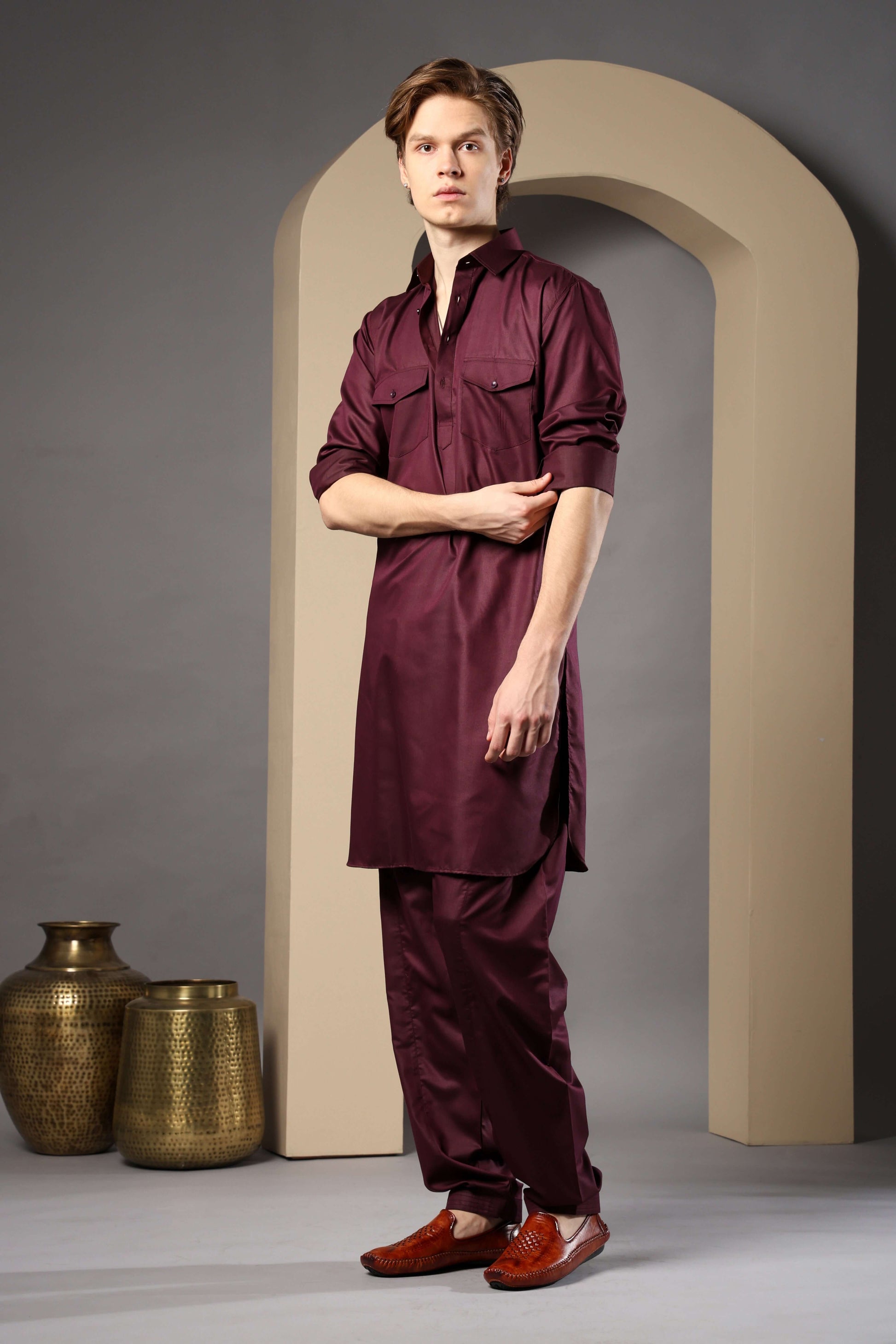 Wine Pathani Kurta for Men by Crease India – perfect men's pathani kurta for eid, friday prayers, dinner parties & even dailywear. Buy stylish men's wine pathani kurta online.