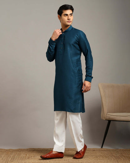 Crease India Pratha Sequin Embroidery Work Teal Blue Party Kurta for Men, perfect men’s kurta for cocktail party, wedding reception, sangeet night and Indian cultural event, worldwide delivery available.