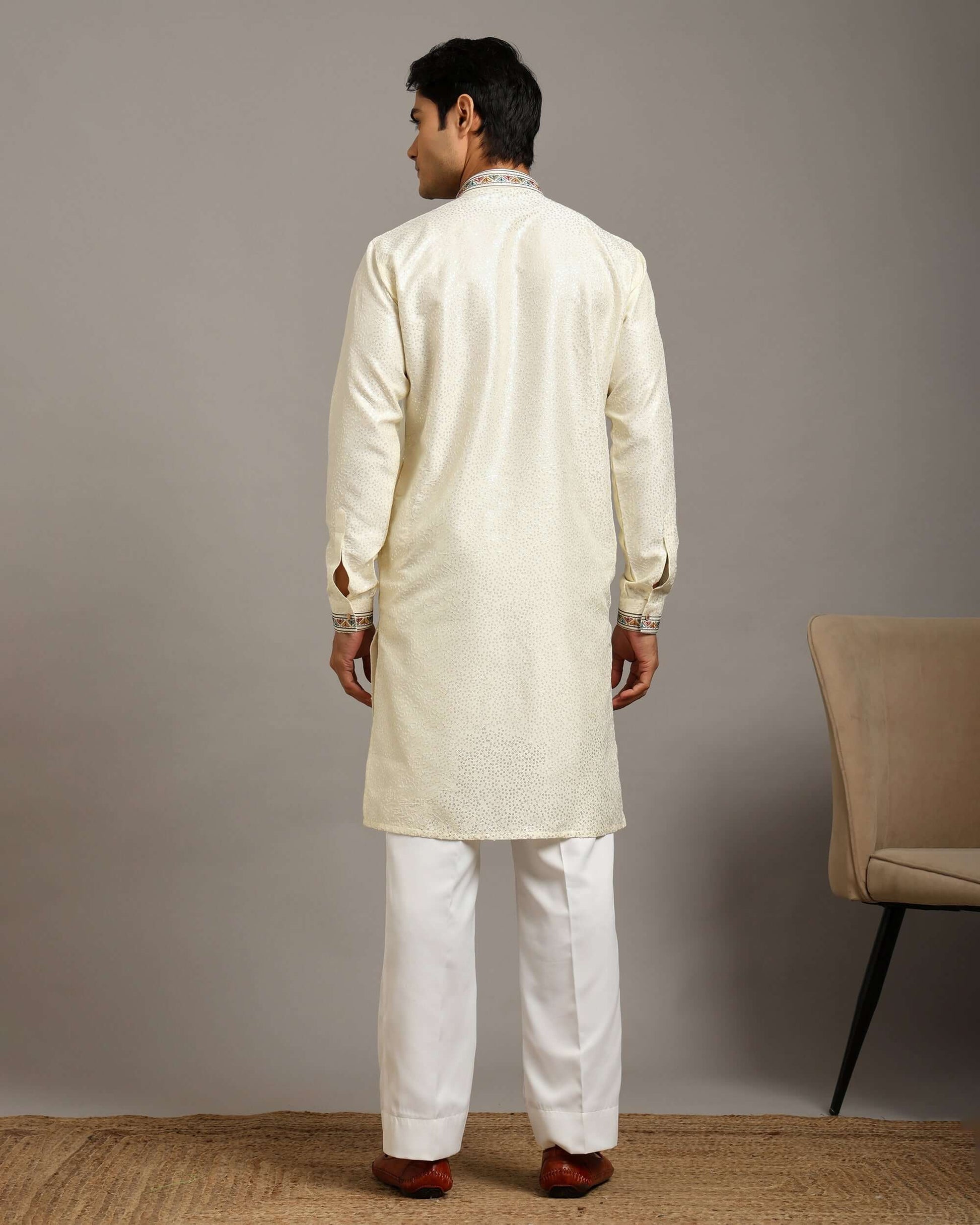 Crease India Zariya Sequin Embroidered Ivory Engagement Kurta for Men, perfect men’s kurta for engagement ceremony, Indian day wedding, religious ceremony and Indian cultural event, worldwide delivery available.