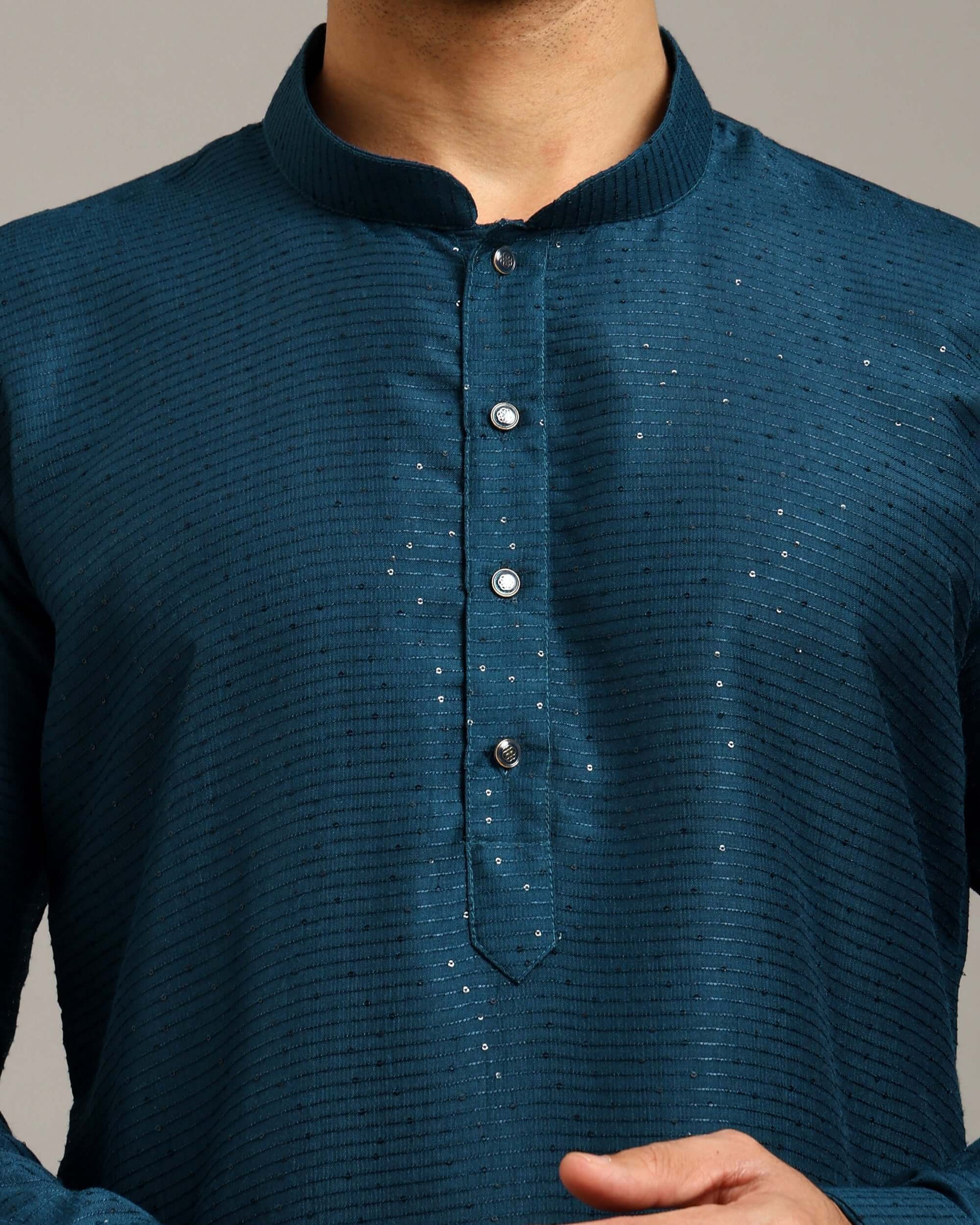 Crease India Pratha Sequin Embroidery Work Teal Blue Party Kurta for Men, perfect men’s kurta for cocktail party, wedding reception, sangeet night and Indian cultural event, worldwide delivery available.