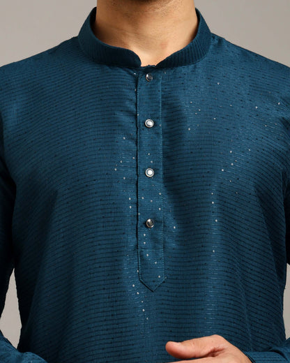 Crease India Pratha Sequin Embroidery Work Teal Blue Party Kurta for Men, perfect men’s kurta for cocktail party, wedding reception, sangeet night and Indian cultural event, worldwide delivery available.