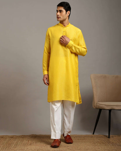 Crease India Pratha Sequin Embroidery Work Yellow Haldi Kurta for Men, perfect men’s kurta for haldi function, Indian day wedding, religious ceremony and Indian cultural event, worldwide delivery available.