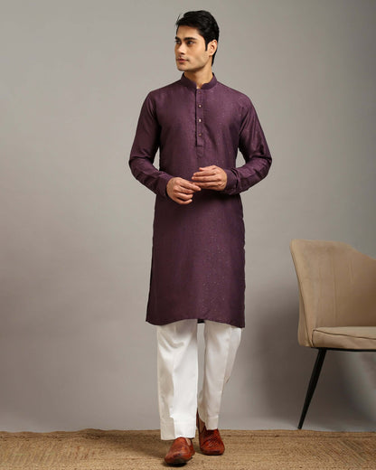 Crease India Pratha Sequin Embroidery Work Wine Wedding Kurta for Men, perfect men’s kurta for wedding reception, sangeet night, engagement ceremony and Indian cultural event, worldwide delivery available.