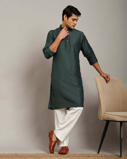 Crease India Pratha Sequin Embroidery Work Bottle Green Wedding Kurta for Men, perfect men’s kurta for Indian day wedding, religious ceremony, wedding reception and Indian cultural event, worldwide delivery available.