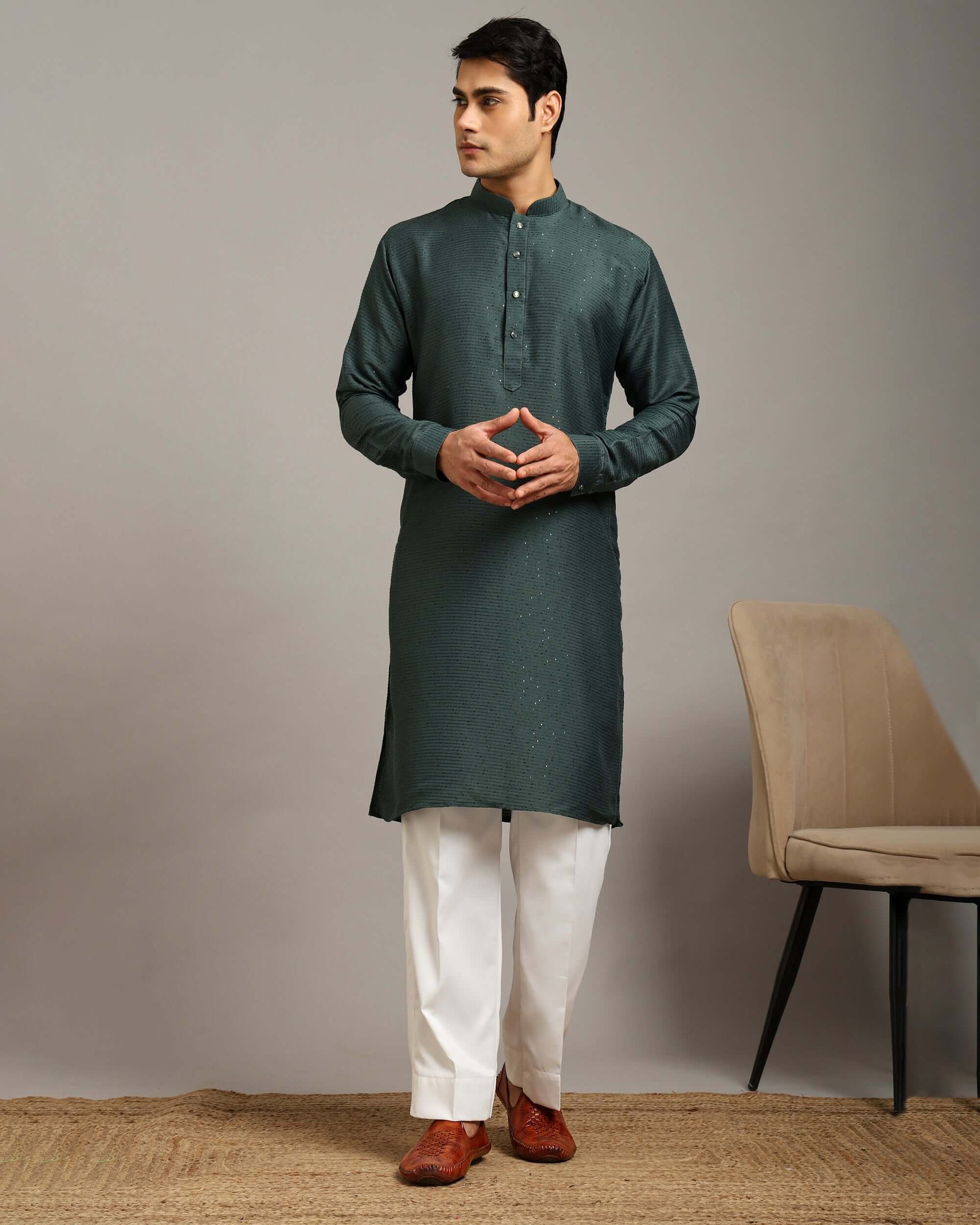 Crease India Pratha Sequin Embroidery Work Bottle Green Wedding Kurta for Men, perfect men’s kurta for Indian day wedding, religious ceremony, wedding reception and Indian cultural event, worldwide delivery available.