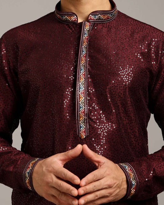 Crease India Zariya Sequin Embroidered Maroon Sangeet Kurta for Men, perfect men’s kurta for sangeet night, wedding reception, cocktail party and Indian cultural event, worldwide delivery available.