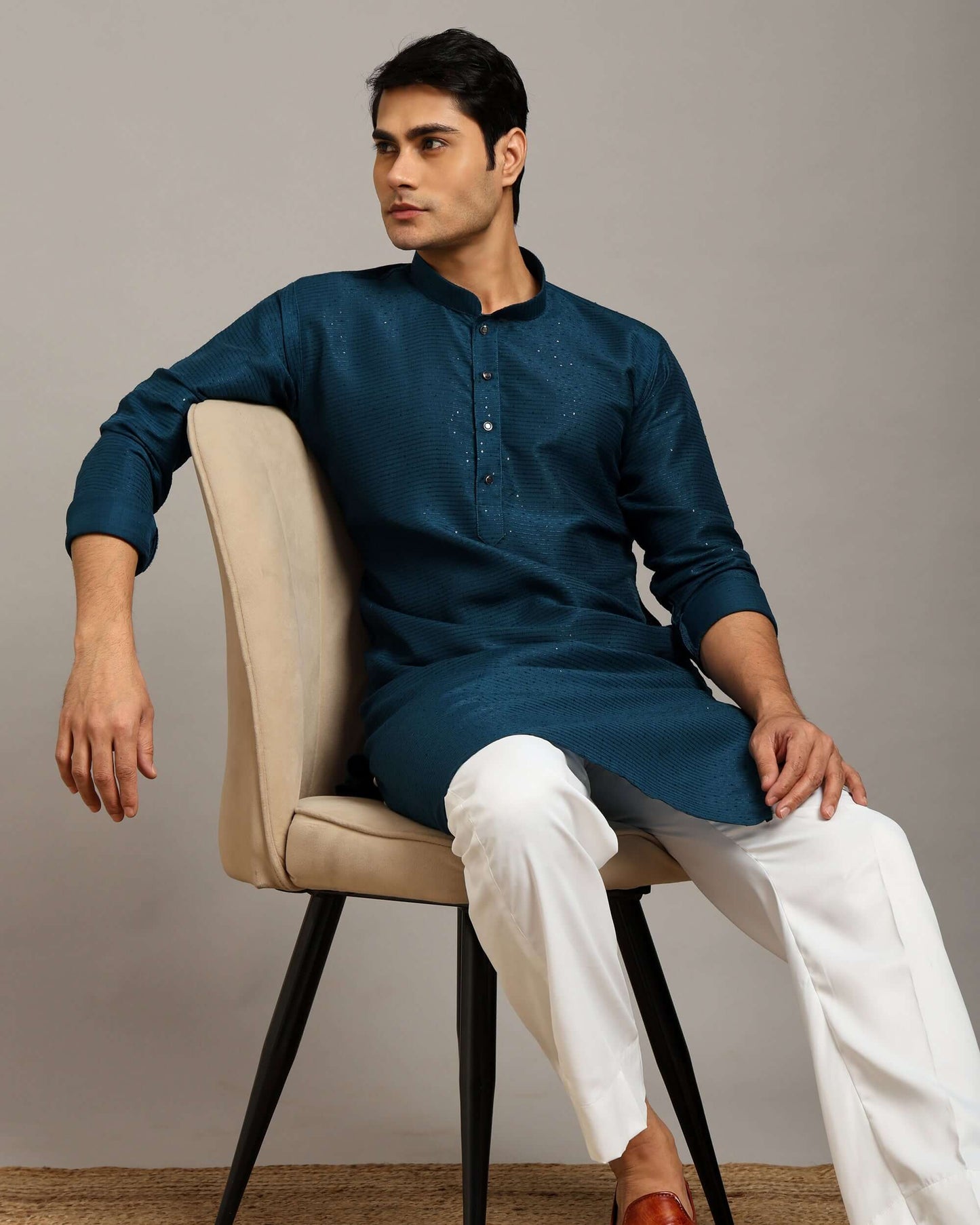Crease India Pratha Sequin Embroidery Work Teal Blue Party Kurta for Men, perfect men’s kurta for cocktail party, wedding reception, sangeet night and Indian cultural event, worldwide delivery available.