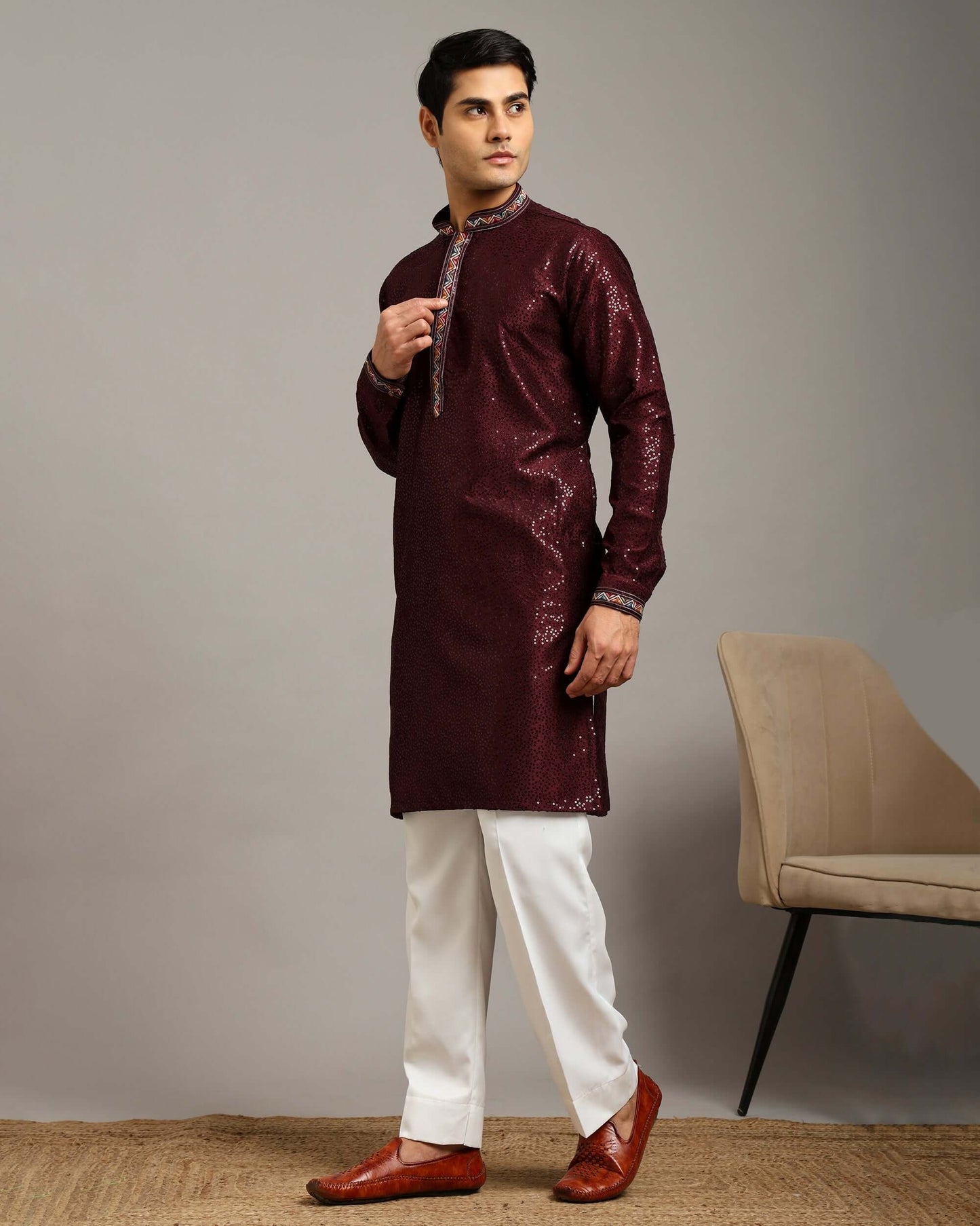 Crease India Zariya Sequin Embroidered Maroon Sangeet Kurta for Men, perfect men’s kurta for sangeet night, wedding reception, cocktail party and Indian cultural event, worldwide delivery available.