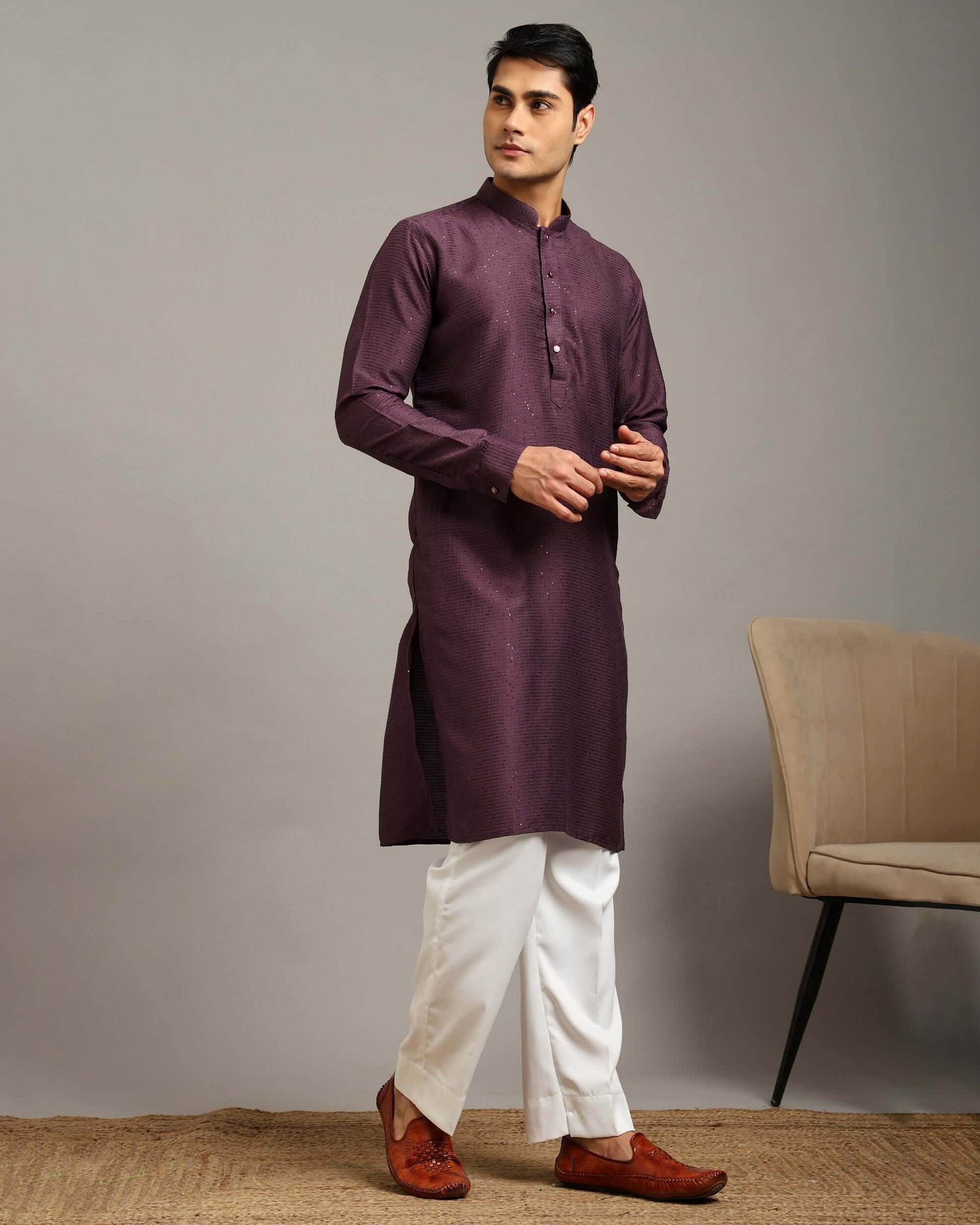 Crease India Pratha Sequin Embroidery Work Wine Wedding Kurta for Men, perfect men’s kurta for wedding reception, sangeet night, engagement ceremony and Indian cultural event, worldwide delivery available.